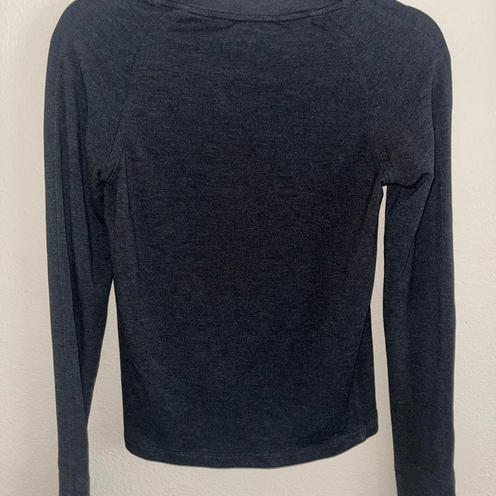 Nike Dri Fit Cropped‎ Long Sleeve Crewneck Size XS
